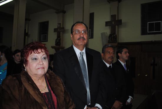 Dip. Jose Antonio Campos y esposa
