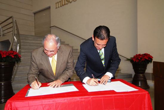 Entrega el gobernador Humberto Moreira recursos para la ampliación del museo Arocena en Torreón 