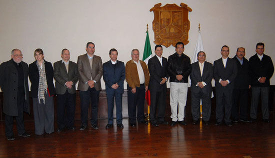 Elogia COPARMEX Coahuila Sureste inversión pública y respaldo a la industria automotriz 