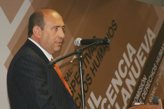 Raúl Plascencia realiza gira de trabajo por Saltillo 