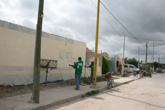 Más apoyos para la gente del fraccionamiento La Misión en ciudad Acuña 