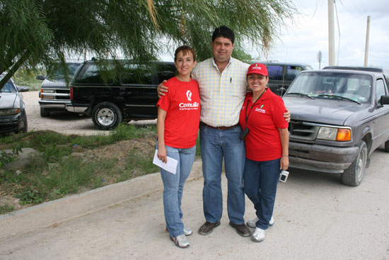 Más apoyos para la gente del fraccionamiento La Misión en ciudad Acuña 
