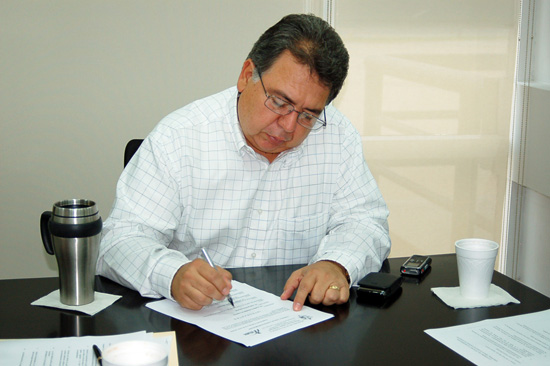 Continua el alcalde Alberto Aguirre Villarreal con proyectos de obra en Acuña