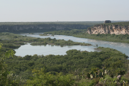 Disminuye CILA descargas al río Bravo de la Presa La Amistad 