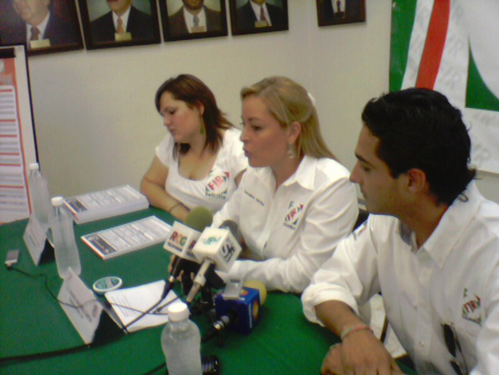 Inicia FJR en Coahuila campaña de afiliación 