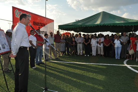 Inaugura alcalde obra de rehabilitación de espacios deportivos en la Macroplaza II 