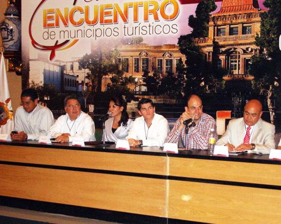 Ingresa Acuña a la Asociacion Mexicana de Municipios Turisticos  