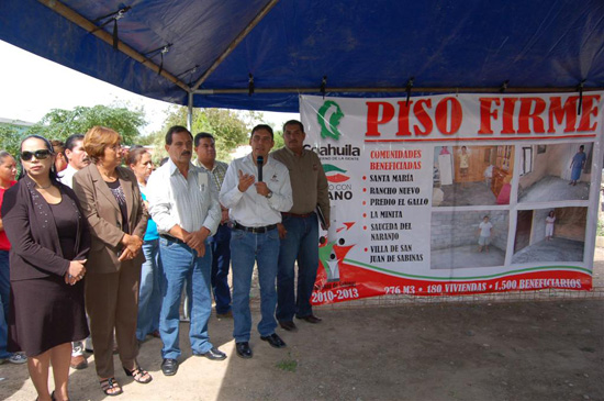 Arranca, con apoyo del Gobernador Antonio Nerio programa de Piso Firme en Santa María 