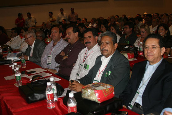 Participa Delegación de Coahuila en Consejo Político Nacional del PRI 