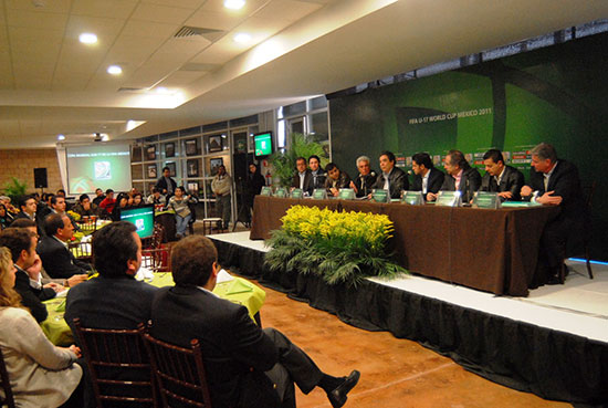 El gobernador Jorge Torres y directivos de la FMF presentan a Torreón como sede del Mundial Sub 17