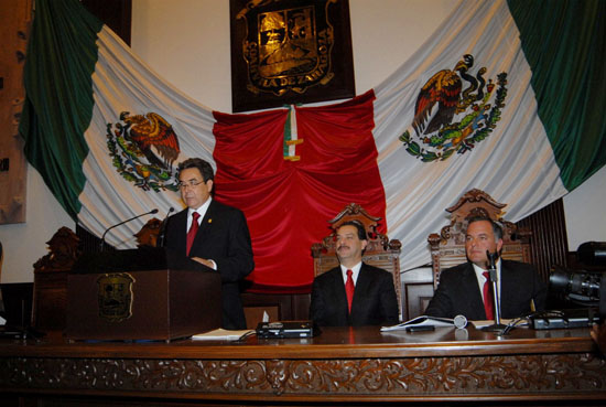Jorge Torres López asume su compromiso con Coahuila y su gente 