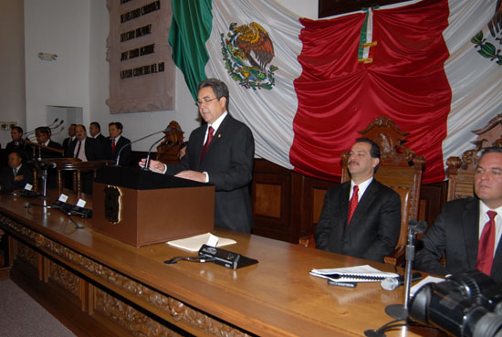 Jorge Torres López asume su compromiso con Coahuila y su gente 