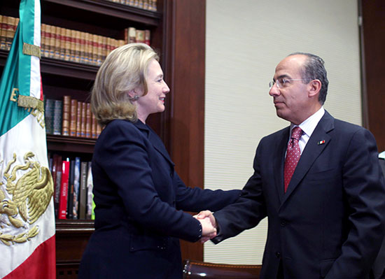 Se reúne Felipe Calderón con la Secretaria de Estado de EE.UU., Hillary Clinton