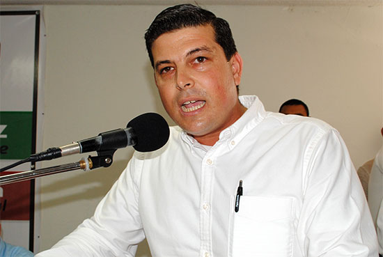 Asume Alberto de Luna dirigencia del PRI en Acuña
