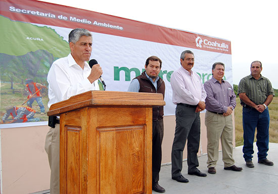 Concluyen en Ciudad Acuña programa ecológico del Muro Verde