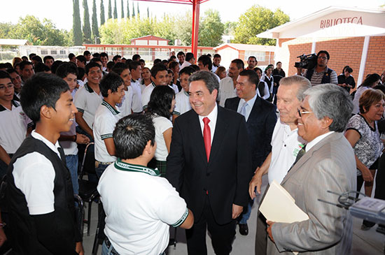 El gobernador Jorge Torres entregó el techo estructural del CECyTEC “Ramón Iriarte Maisterrena”