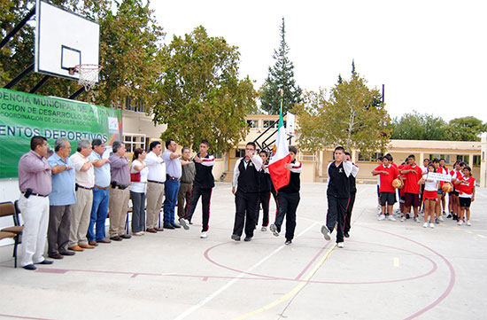 Inauguró el alcalde el Primer Torneo de Baloncesto en la Secundaria Federal No. 1