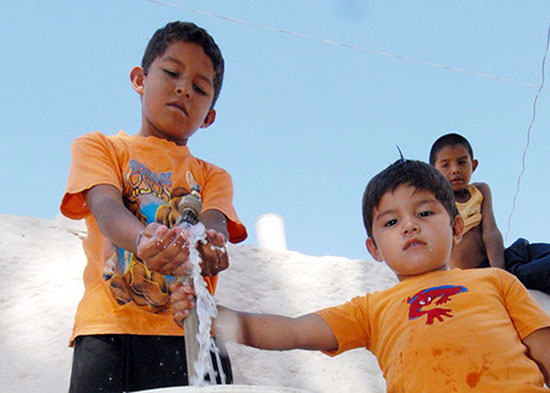 Hoy Coahuila supera la media nacional en cobertura de agua potable y drenaje