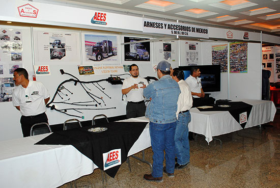 Inauguran Expo Industrial 2011 en Acuña