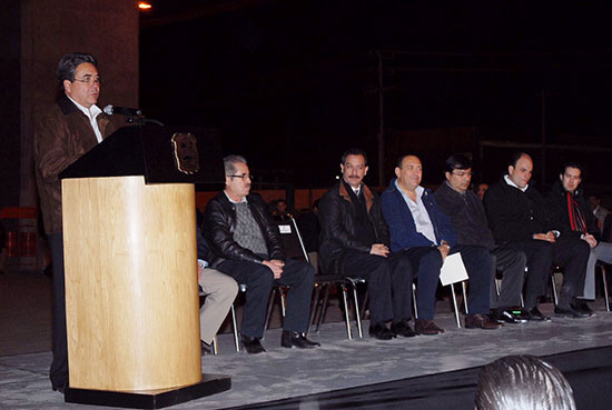 Los gobernadores en funciones, Jorge Torres y electo de Coahuila, Rubén Moreira entregaron el Mega Distribuidor Vial “El Sarape”