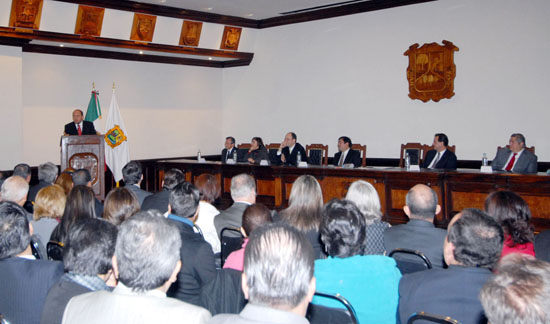 El gobernador Rubén Moreira presentó la ley orgánica de la administración pública del estado de Coahuila de Zaragoza 