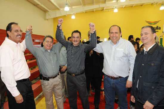 Inversión histórica para Coahuila en infraestructura deportiva en el 2012  por casi 300 millones de pesos 