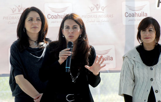 La presidenta del DIF Coahuila desarrolla intensa gira de trabajo en Piedras Negras 
