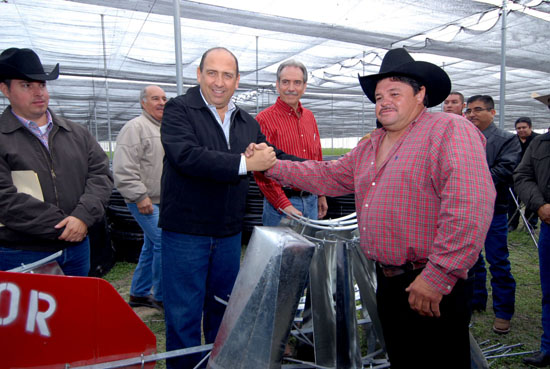 Presenta el gobernador Rubén Moreira el Programa 2012 de Desarrollo Rural en Coahuila 
