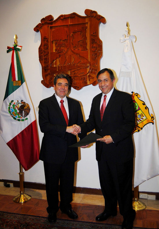 El gobernador del estado nombra a Jesús Ochoa Galindo como nuevo tesorero general del estado 