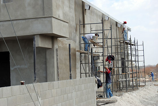 Registra un 80 por ciento de avance construccion de centro Comunitario en Cedros