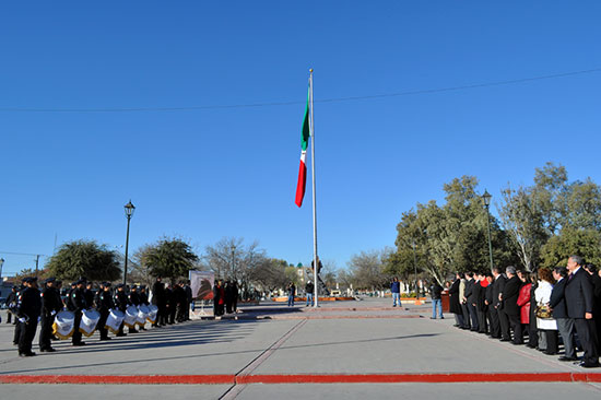 Rememoran consolidación de la Nación Mexicana