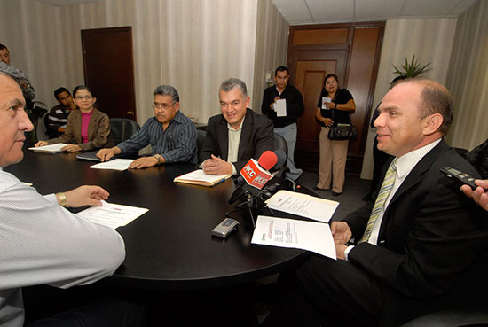 Sesiona la Comisión para el Registro Estatal de Agentes Inmobiliarios de Coahuila