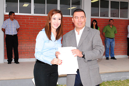 15 mil alumnos estudian en los CECyTEC y los EMSAD en Coahuila