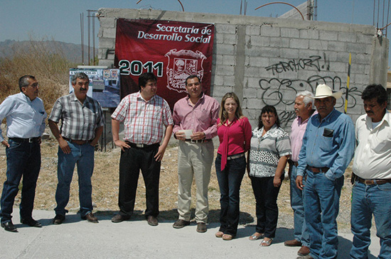 El gobierno de Jorge Torres López entrega e inicia obras sociales en la Región Centro de Coahuila