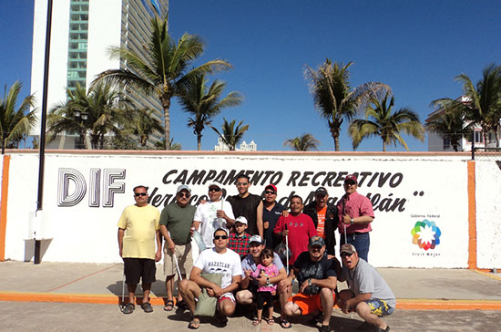 Participan nigropetenses en campamento recreativo para discapacitados en Mazatlan, Sinaloa