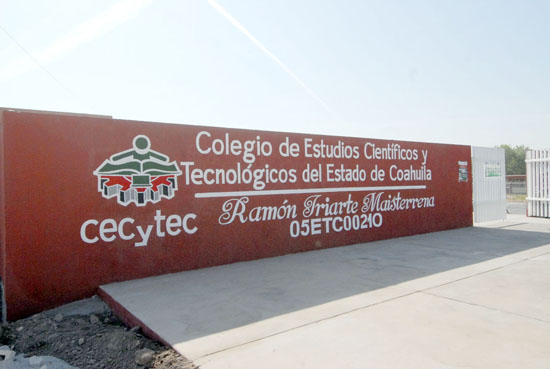 El gobernador Jorge Torres López inauguró el CECyTEC del ejido "La Concha"