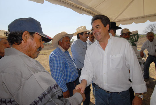 El gobernador Jorge Torres López apoya al campo de Coahuila 