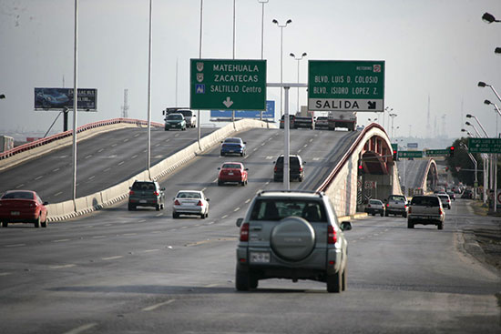 El gobierno de Jorge Torres consolida en la Región Sureste vialidades libres de semáforos en 28 kilómetros