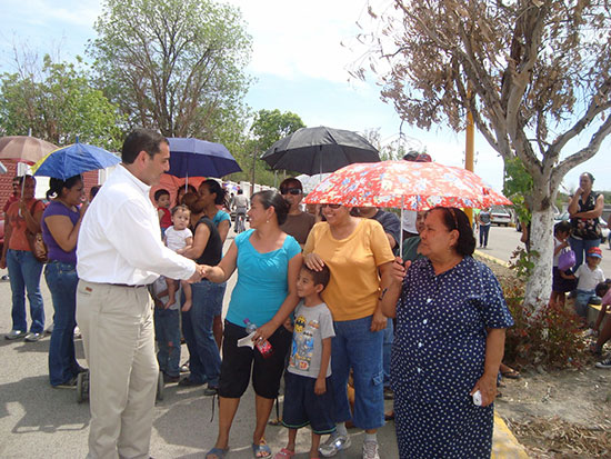 El Gobierno del Estado inicia múltiples obras de desarrollo social en comunidades de Múzquiz