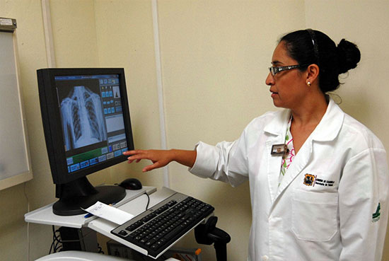 El Hospital General de Acuña cuenta con moderno equipo para la detección de tuberculosis