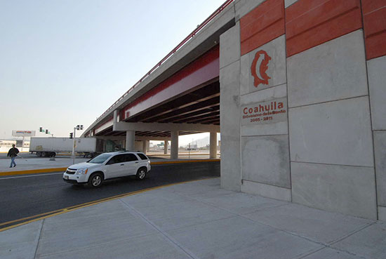 En operación tres de los cuatro puentes vehiculares que construye el gobierno del estado en Ramos Arizpe