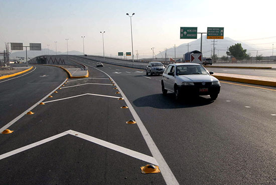 En operación tres de los cuatro puentes vehiculares que construye el gobierno del estado en Ramos Arizpe