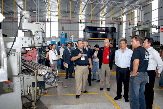 El gobernador Jorge Torres inauguró la empresa canandiense Platinum Tool de México en Ramos Arizpe