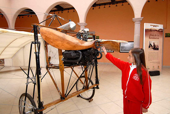 La pequeña Becky ‘vuela’ desde el Semidesierto para lograr su sueño: conocer los nuevos museos