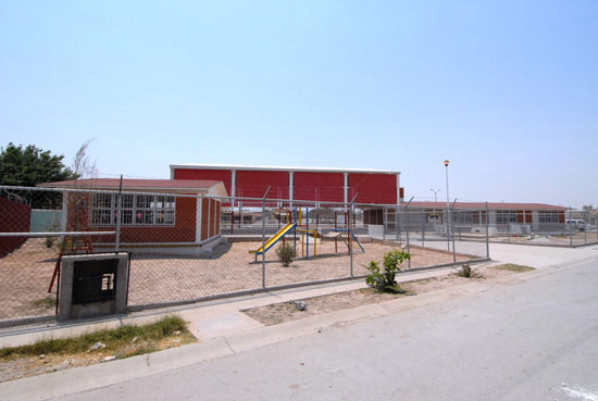Más infraestructura educativa para Torreón
