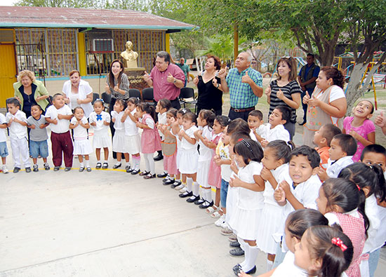 Presidieron Jornada Cívica en el Jardín de Niños Benito Juárez