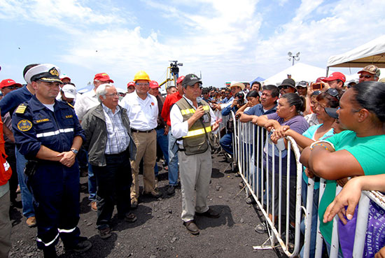 Se reúne el gobernador Jorge Torres con expertos chilenos en minería