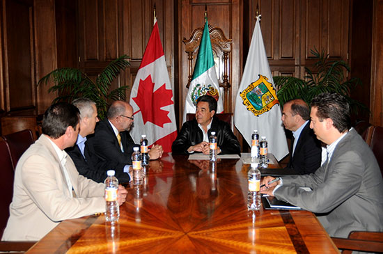 Sostiene reunión de trabajo el gobernador Jorge Torres con el embajador de Canadá en México
