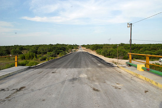 Avance en la reconstrucción de puente en Juárez permite dar paso provisional a vehículos