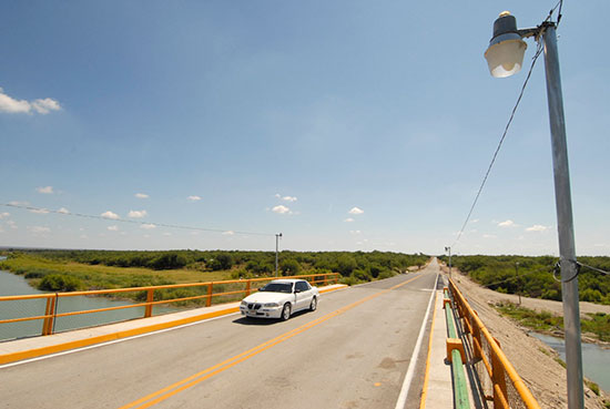 El gobernador Jorge Torres López entregó la reconstrucción del puente “Juárez-Don Martín”